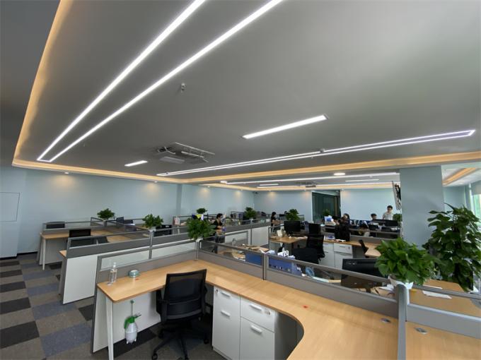 Trocar พลาสติกรูปมะกอกแบบไม่มีวาล์วใช้ครั้งเดียว 5 มม. Trocar 9